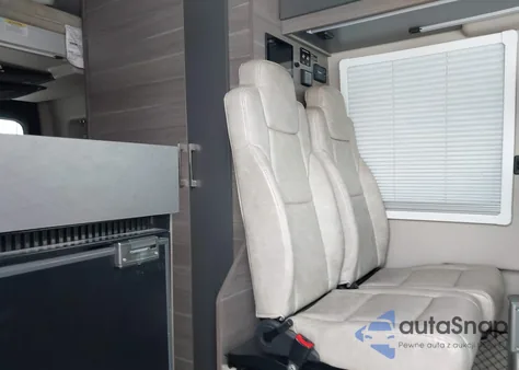 2020 Mercedes-Benz Sprinter 2500 Standard Roof V6 из США, поврежденный, VIN W1W4EBVY2LT033408